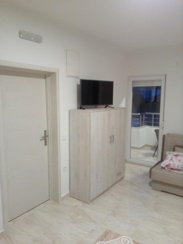 Apartmani M&V Sutomore Esterno foto