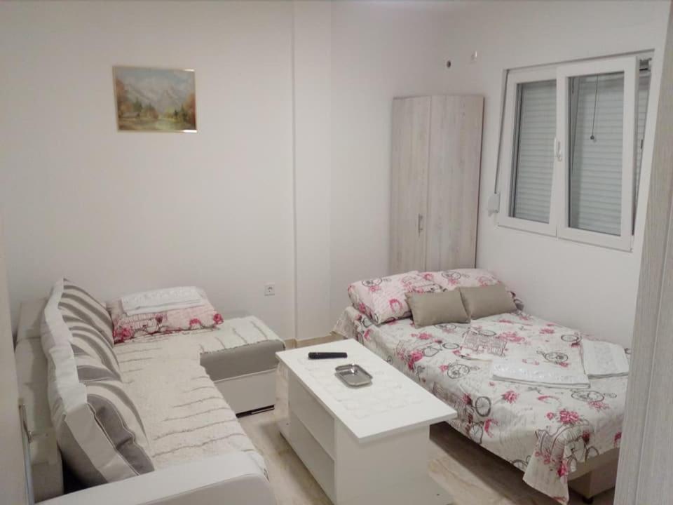 Apartmani M&V Sutomore Esterno foto